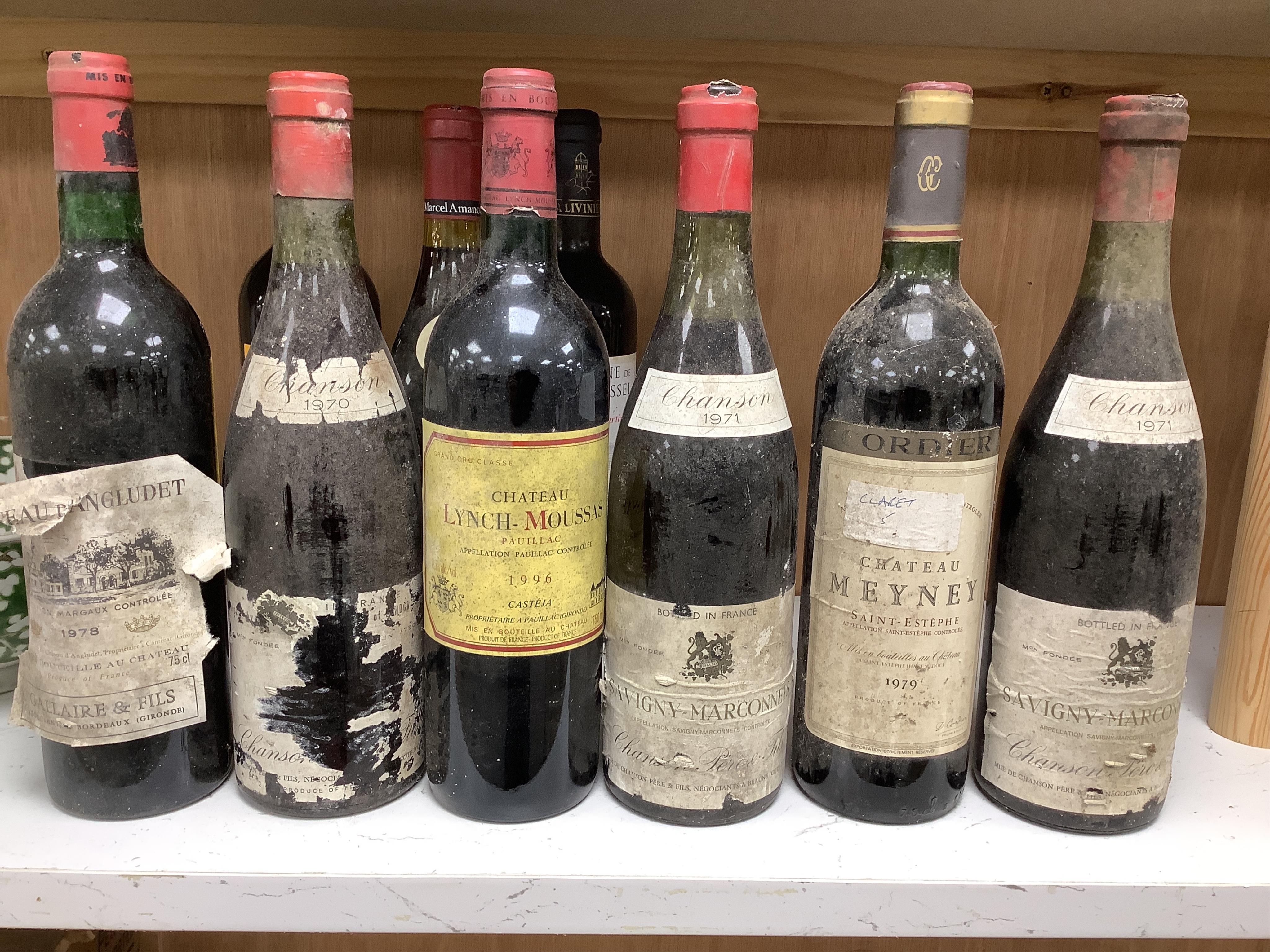 Fifteen various bottles of French wines to include 1970 Nuits-Saint-Georges Pierre Ponnelle, Domaine De Cantaussel Pic St.Martin 2004, etc. Condition - storage unknown